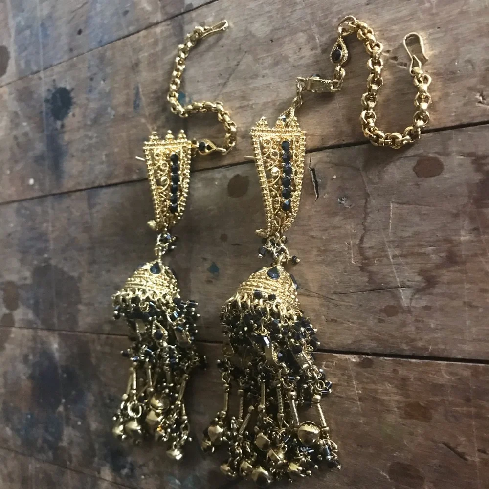 Vintage Indian earrings - Picture 5 of 9